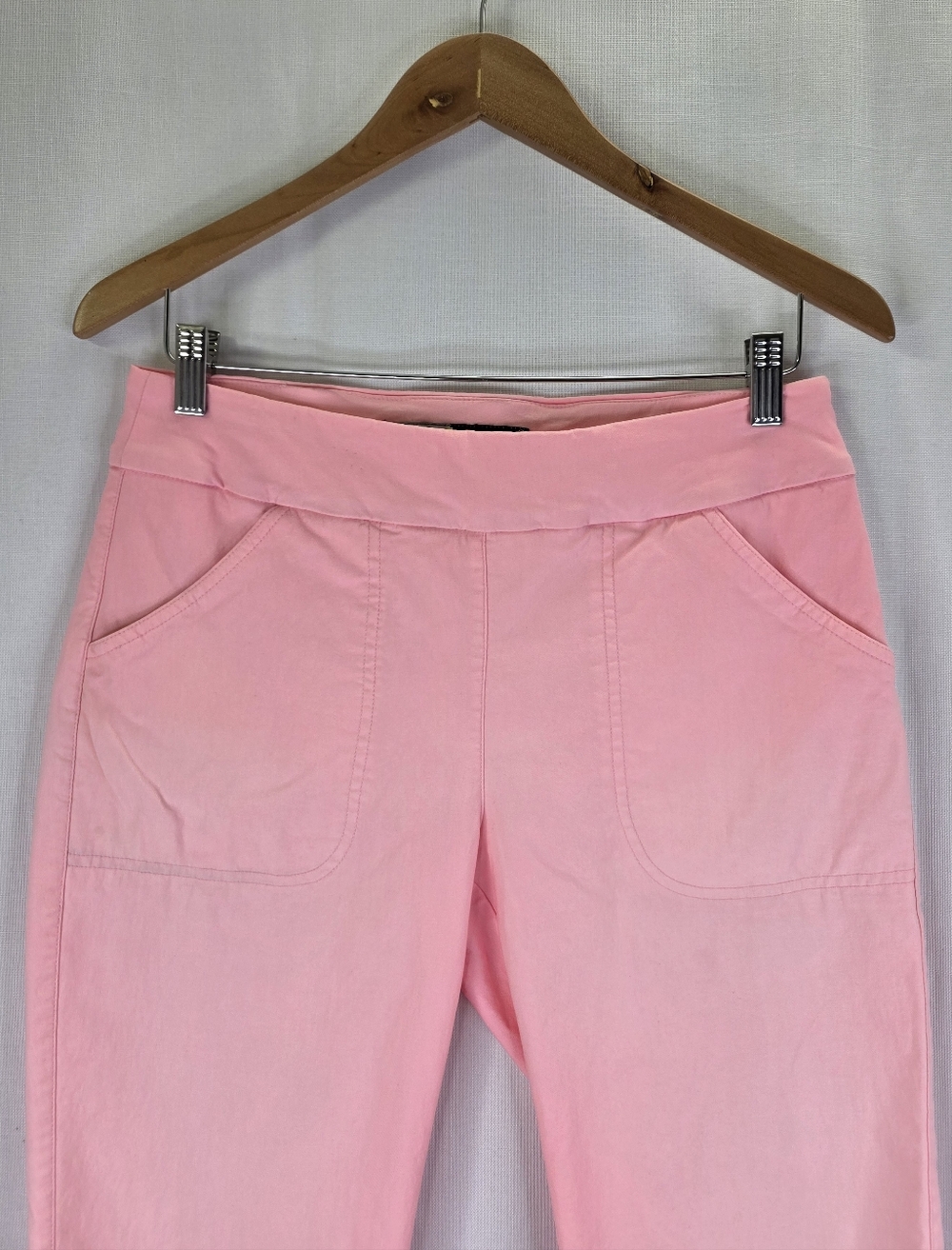 Jamie Sadock Women's Pink Basic Airwear Light Weight Golf Bermuda Shorts Size 8 - Picture 3 of 12